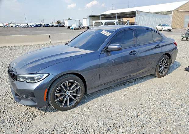 BMW 330