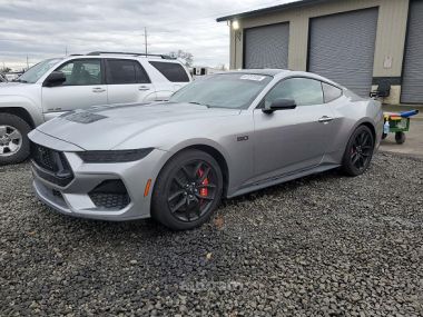 Ford Mustang  2024 