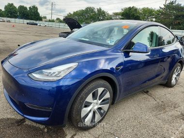 Tesla Model Y  2021 