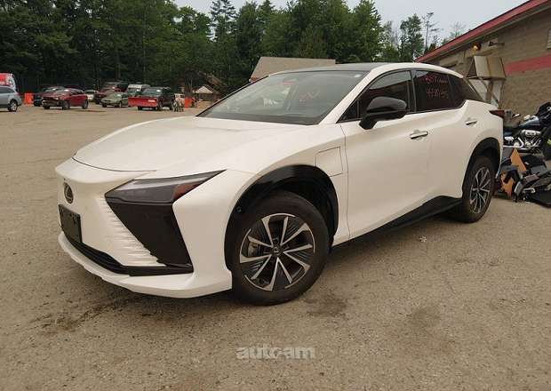 Lexus RZ 450e