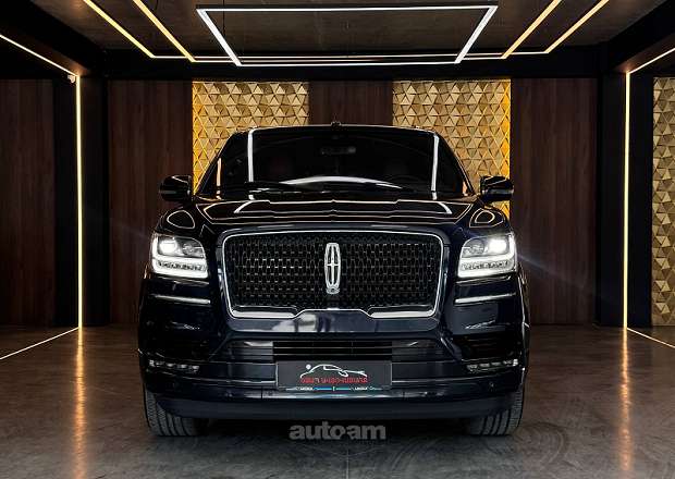 Lincoln Navigator
