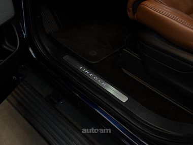 Lincoln Navigator  2021 