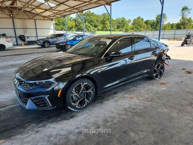 Kia K5  2025 