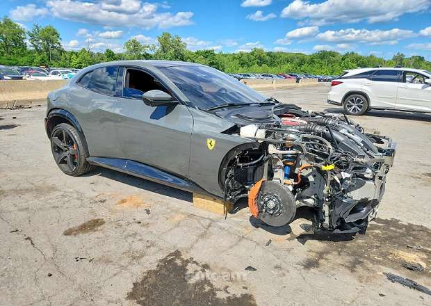 Ferrari Purosangue
