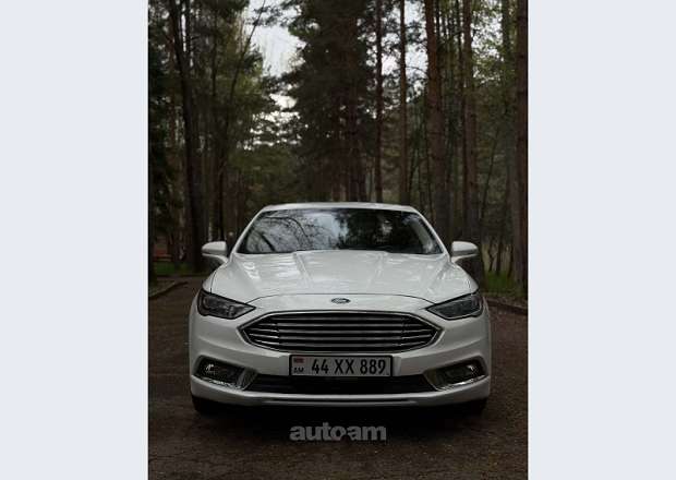 Ford Fusion 2017 — լուսանկար 1