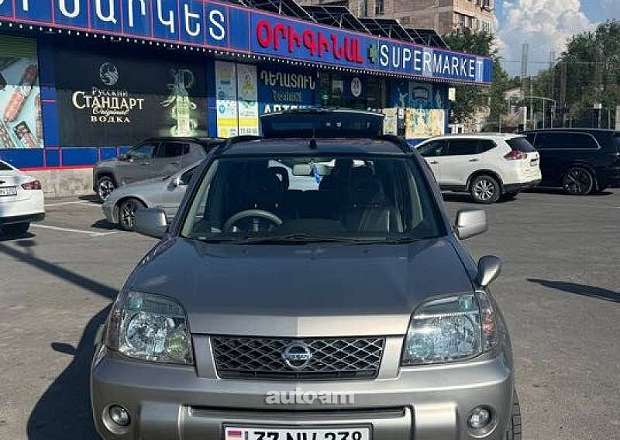 Nissan X-Trail 2003 — լուսանկար 1