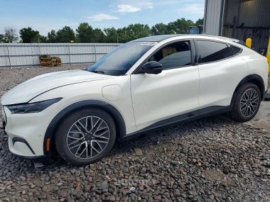 Ford Mach-e  2024 