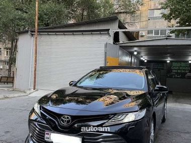 Toyota Camry  2020 