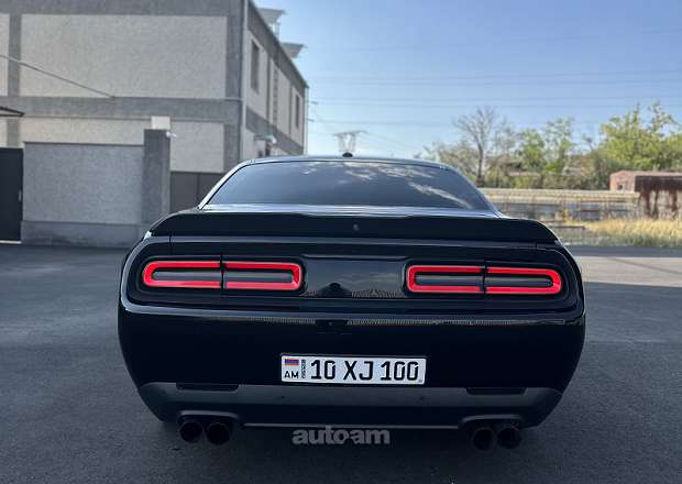 Dodge Challenger 2019 — լուսանկար 3