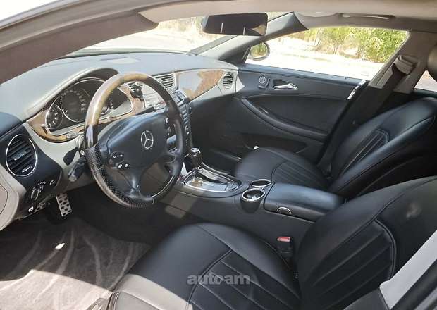 Mercedes-Benz CLS 500 2006 — լուսանկար 9