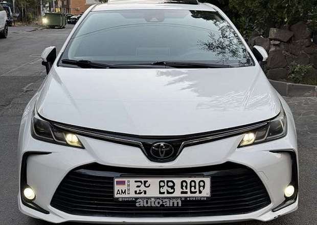 Toyota Corolla 2020 — լուսանկար 1