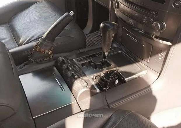Lexus LX 570 2009 — լուսանկար 8