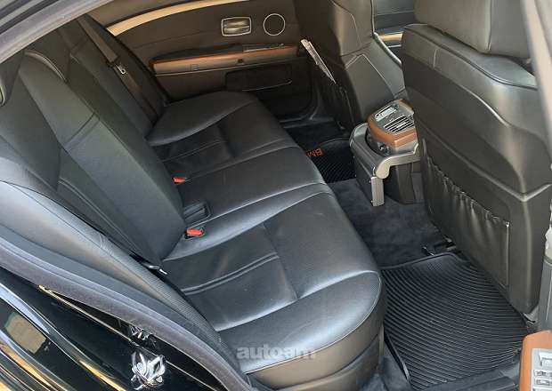 BMW 750 2005 — լուսանկար 5
