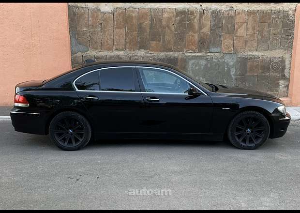 BMW 750 2005 — լուսանկար 1