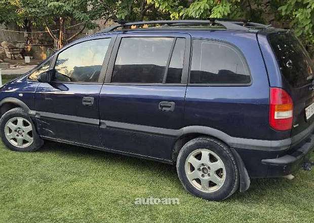 Opel Zafira 2026 — լուսանկար 2