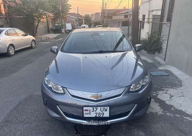 Chevrolet Volt 2017 — լուսանկար 1