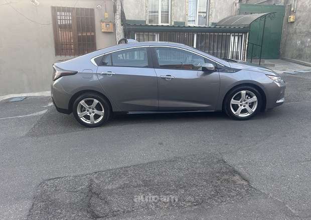 Chevrolet Volt 2017 — լուսանկար 3
