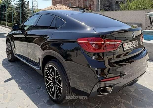BMW X6