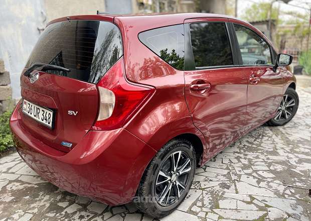 Nissan Versa 2016 — photo 4