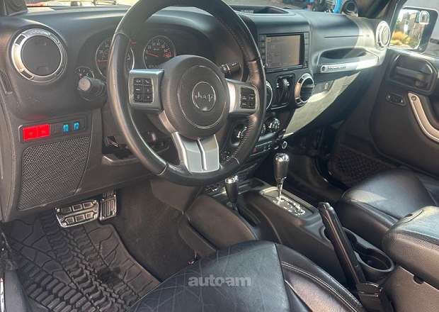 Jeep Wrangler 2013 — photo 7
