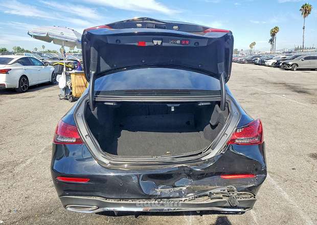 Mercedes-Benz E 350