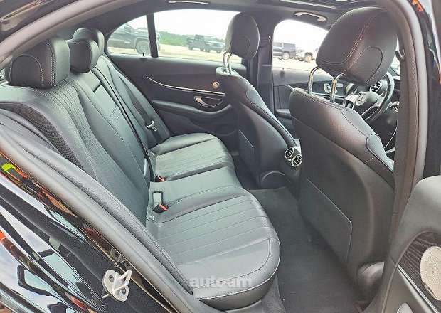 Mercedes-Benz E 350