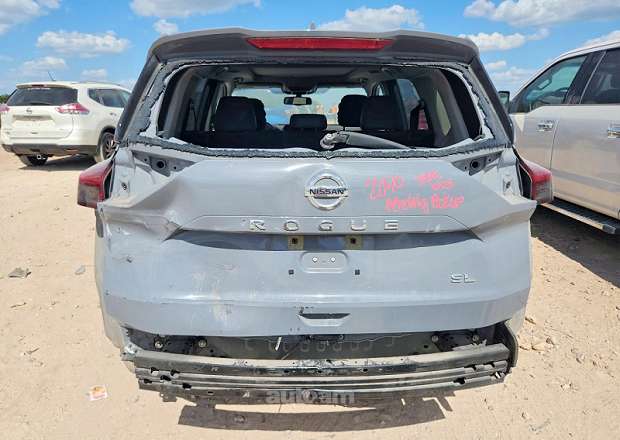 Nissan Rogue
