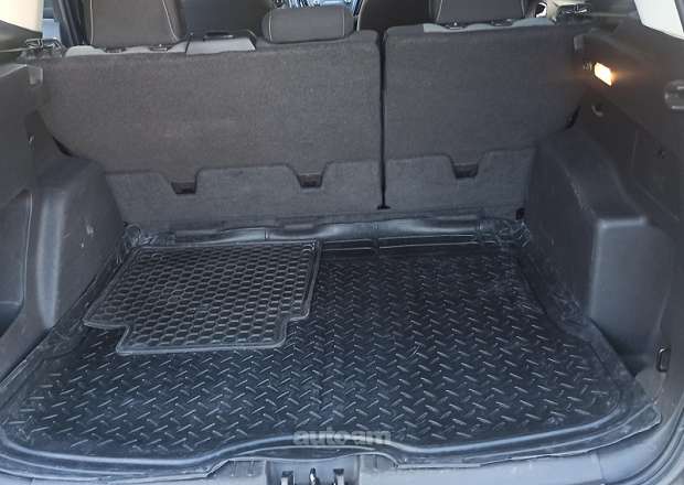 Ford Escape 2017 — լուսանկար 9