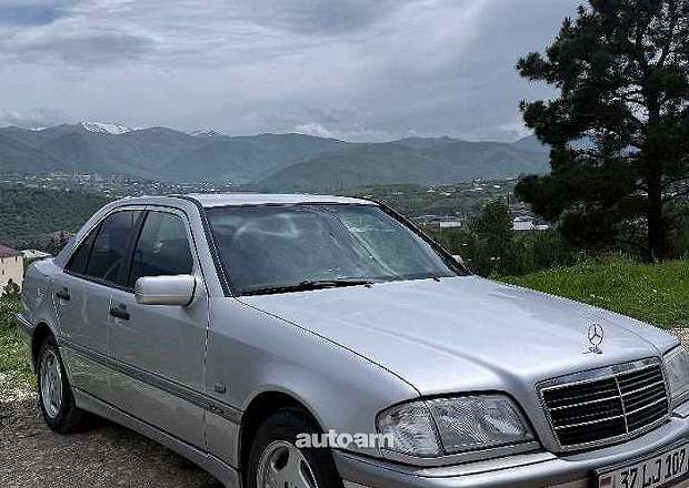 Mercedes-Benz C 180 1997 — լուսանկար 2