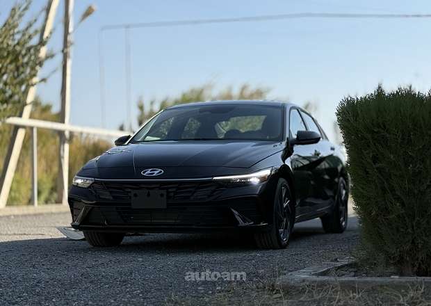 Hyundai Elantra 2025 — լուսանկար 4