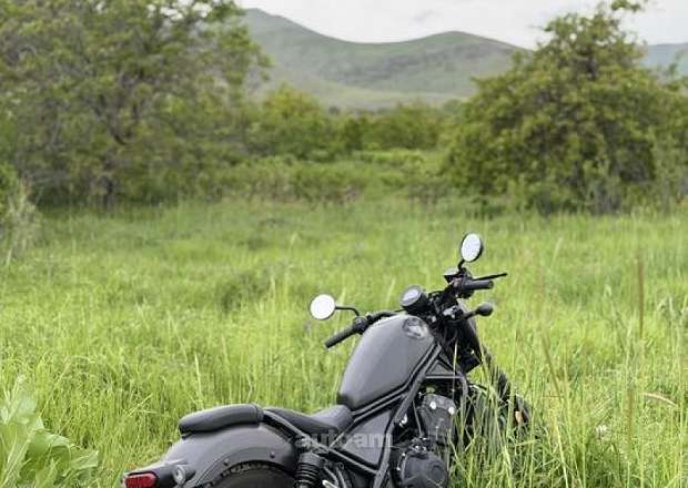 Honda Rebel