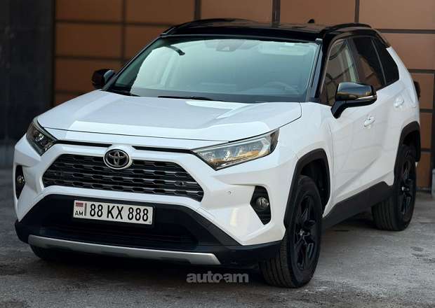 Toyota Rav 4 2020 — photo 1