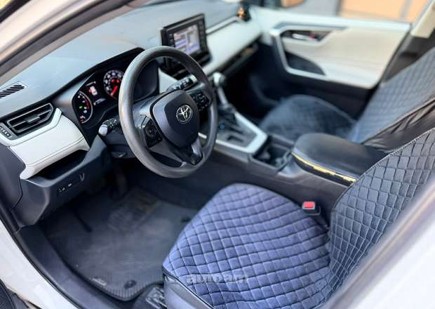 Toyota Rav 4 2020 — photo 7