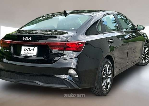 Kia Forte 2023 — photo 2