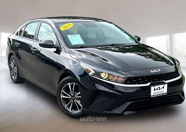 Kia Forte 2023 — photo 1
