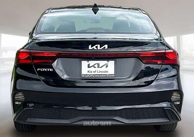 Kia Forte 2023 — photo 4