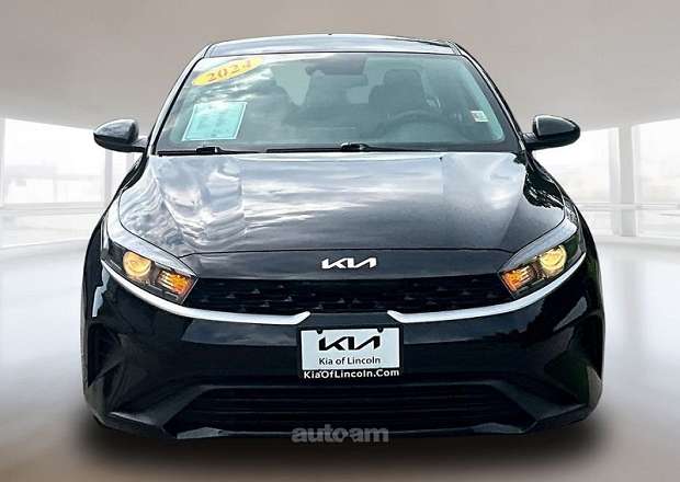 Kia Forte 2023 — photo 3