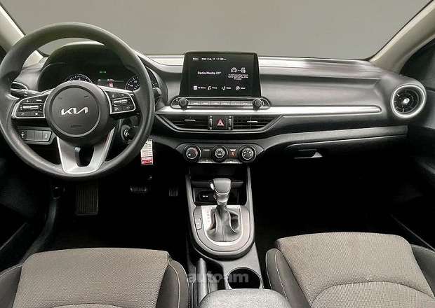Kia Forte 2023 — photo 7
