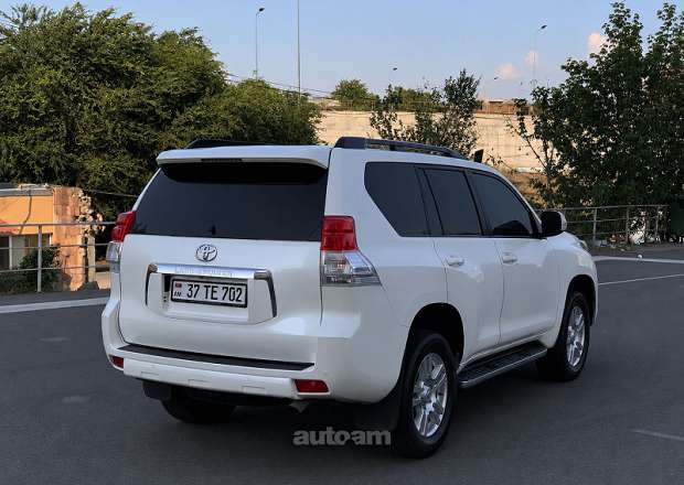 Toyota Land Cruiser Prado 2013 — լուսանկար 4