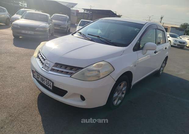 Nissan Tiida 2008 — լուսանկար 5