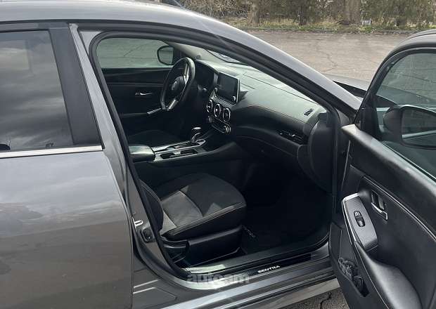 Nissan Sentra 2023 — photo 4