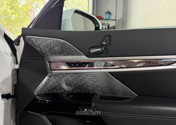 BMW i7 2023 — լուսանկար 7