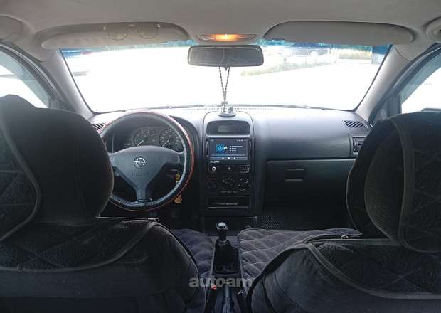 Opel Astra 2000 — լուսանկար 11
