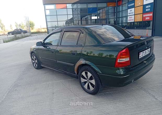 Opel Astra 2000 — լուսանկար 6