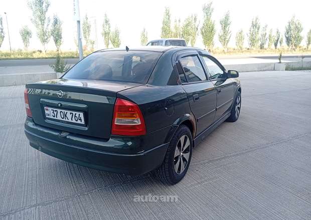 Opel Astra 2000 — լուսանկար 5