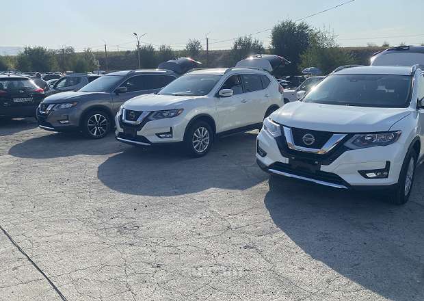 Nissan Rogue 2019 — լուսանկար 2