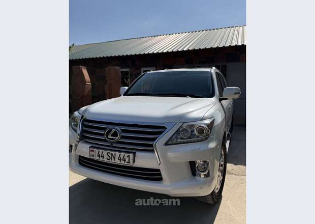 Lexus LX 570