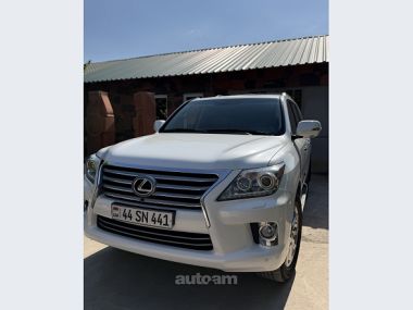 Lexus LX 570  2008 