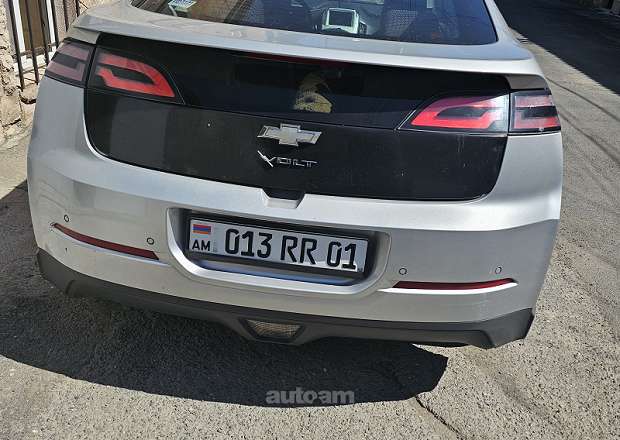 Chevrolet Volt 2011 — լուսանկար 3