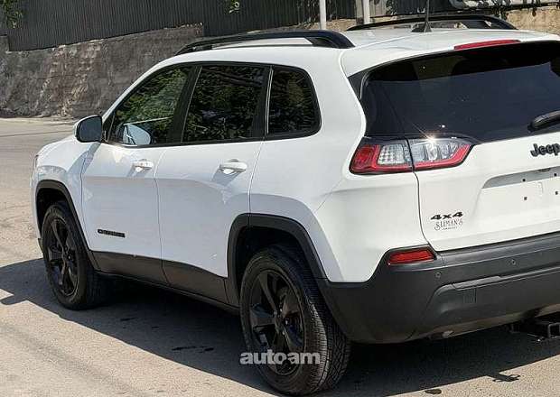 Jeep Cherokee 2019 — լուսանկար 4